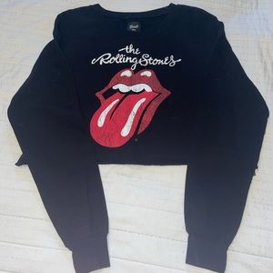 Cropped sweatshirt!